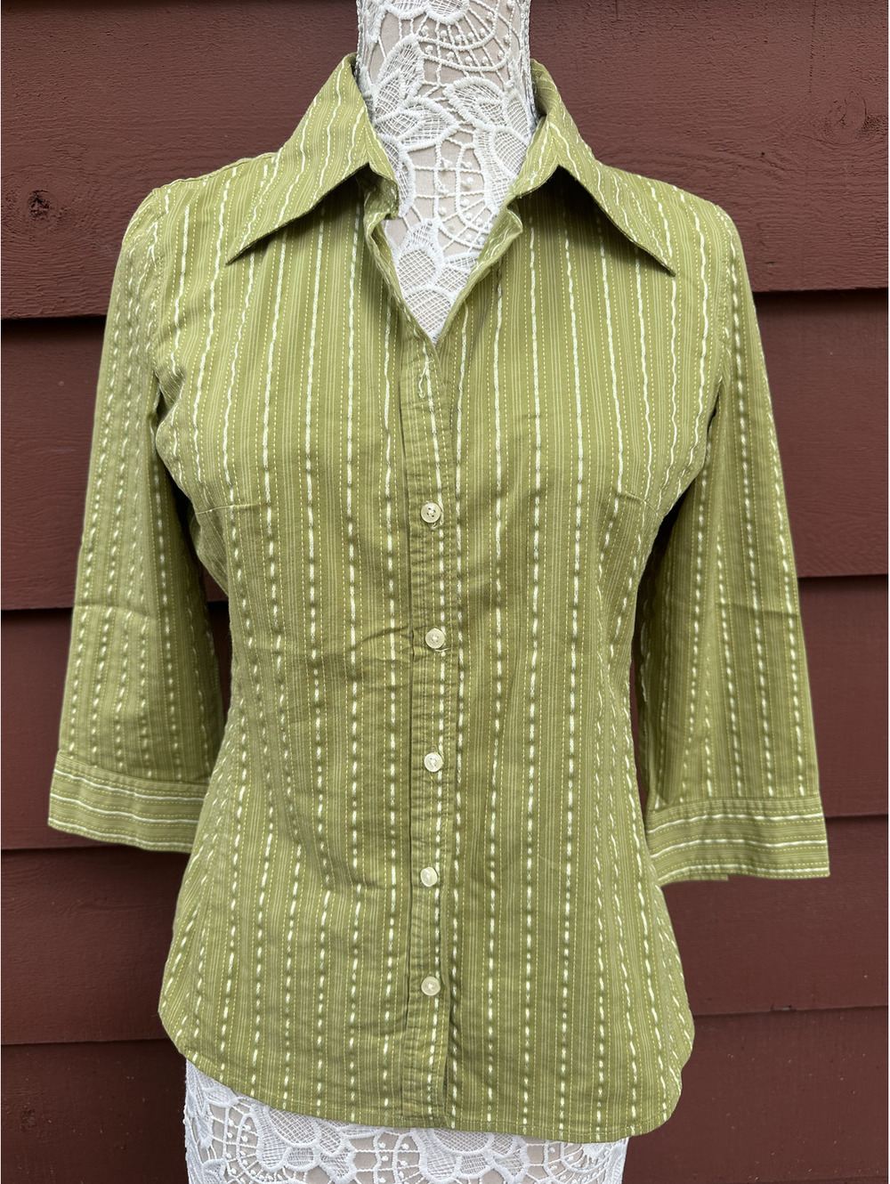 Merona Chartreuse Embroidered Blouse Green White Button Up 3/4 Sleeve